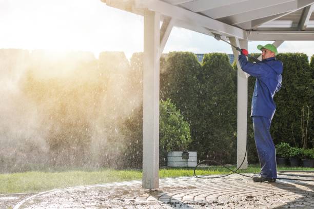Best Parking Lot and Garage Cleaning  in Pardeeville, WI
